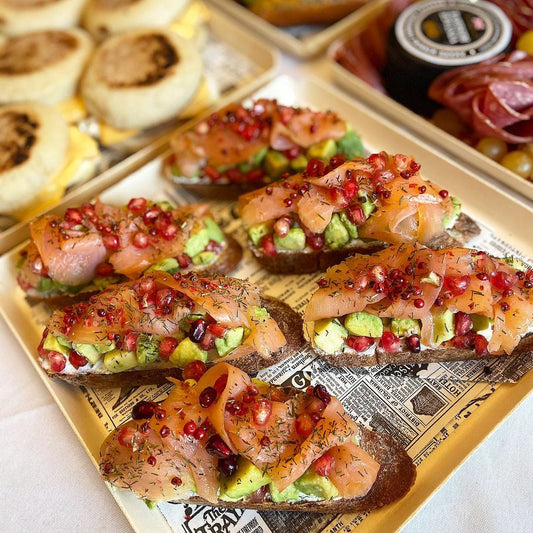 Bruschetta au thon frais aux poivre( 15 par quantite) minimum de commande