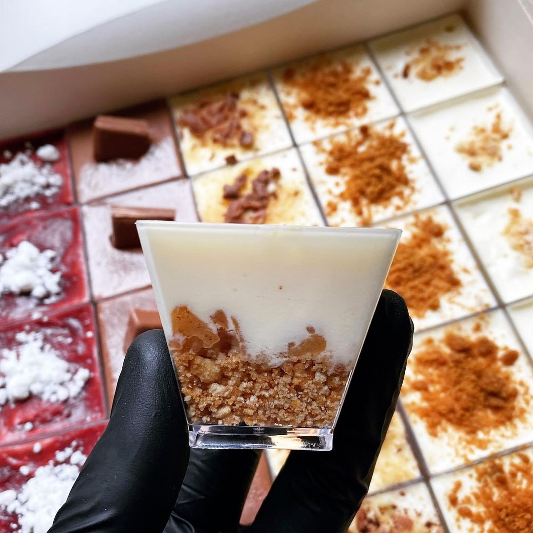Mini Verrine Pomme Cannelle(un minimum de 15 par variétés)